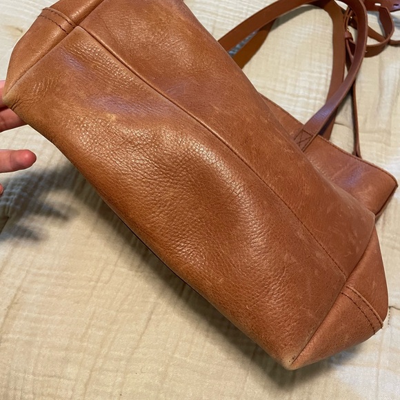 Madewell Zip Transport Tote - Picture 4 of 7